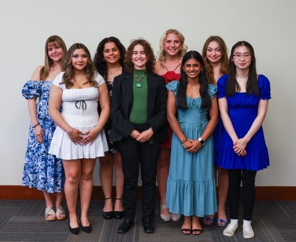 Eight students chosen as Heyl scholars for 2025-26