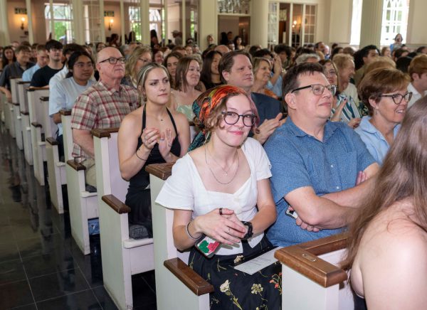 Crowd at Stetson Chapel