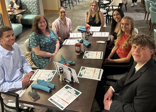 Students attend job shadows meeting
