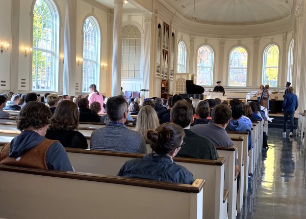 Parents, families, faculty, staff and students gather at Stetson Chapel