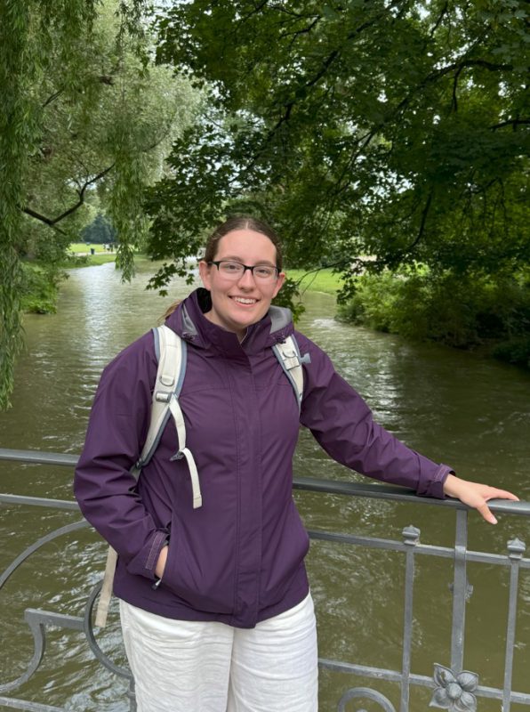 Elizabeth Muenzenmaier earns global fellowship