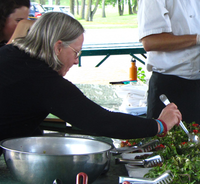 Long Table; Close Community