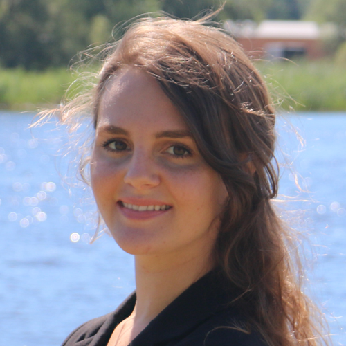 Alumna Prepared for Fulbright Teaching Assignment