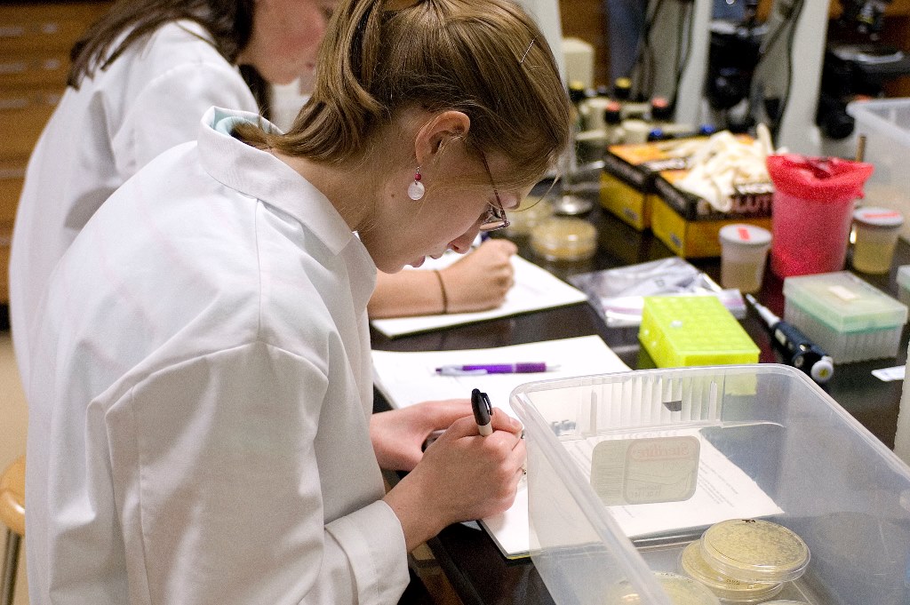 Grant Will Boost Student Research Experience