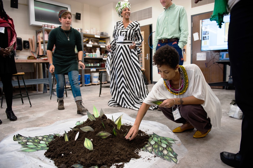 Arcus Center Invites Public to With/Out-¿Borders? Events
