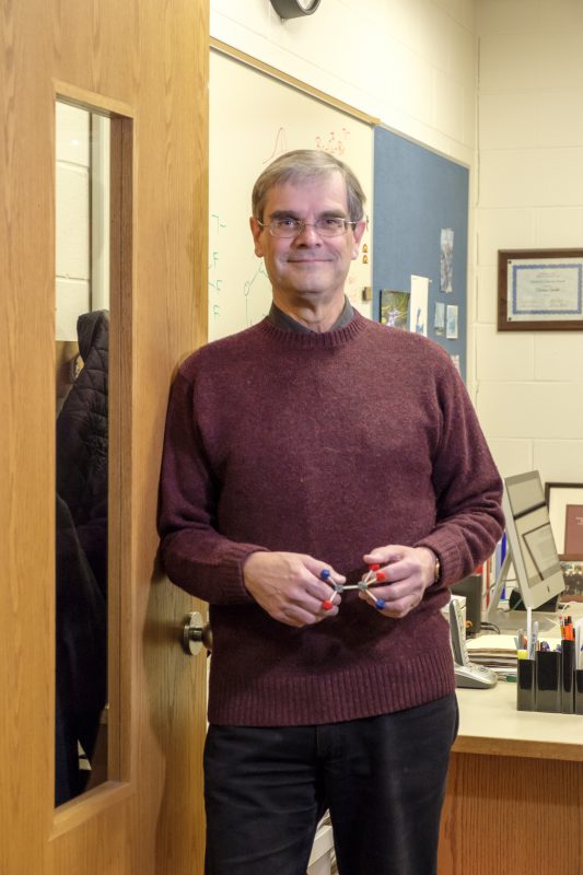 Chemistry Symposium Bids Farewell to 40-Year Professor