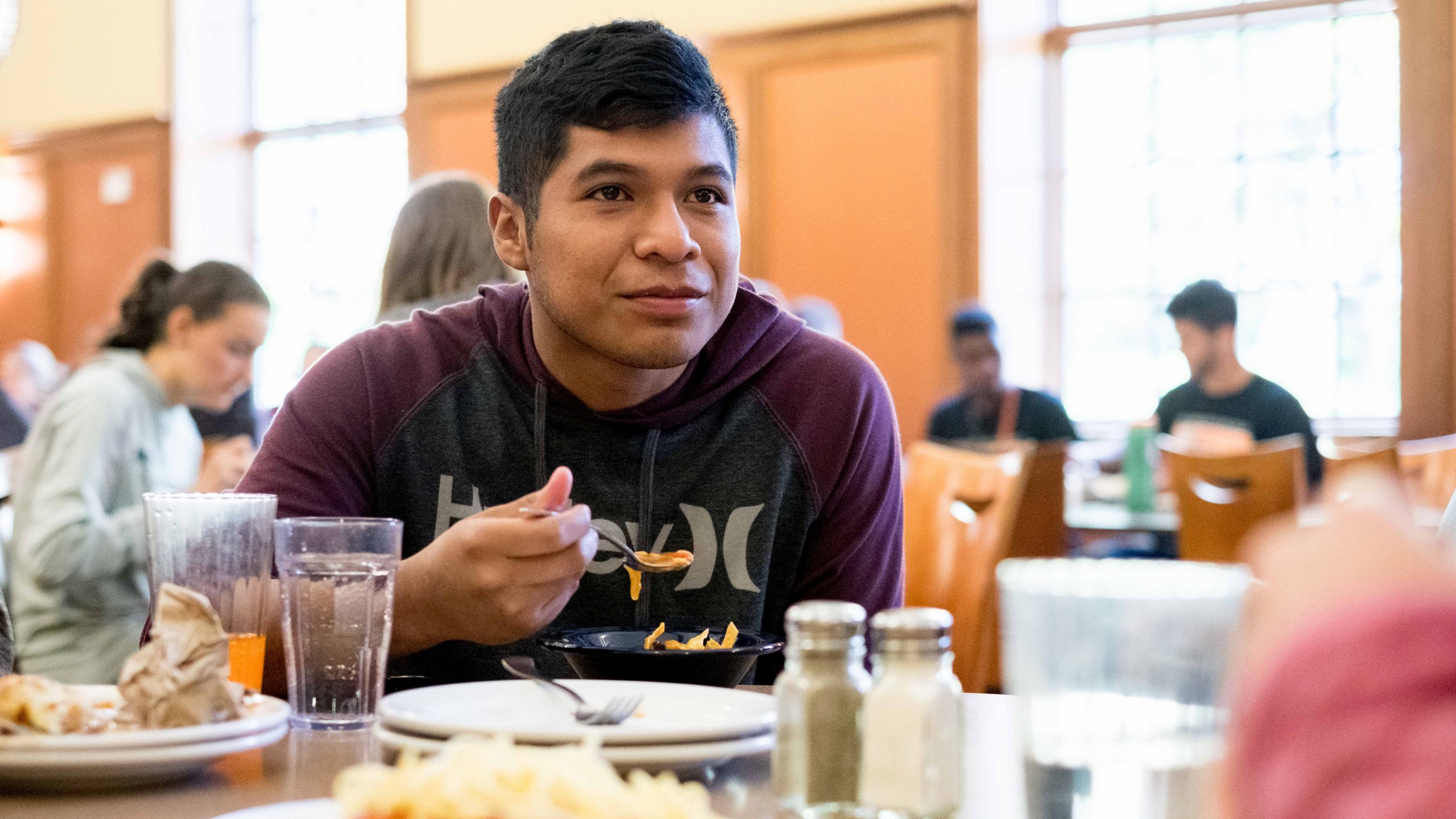 Dietitian Helps Students Address Physical, Emotional Wellness