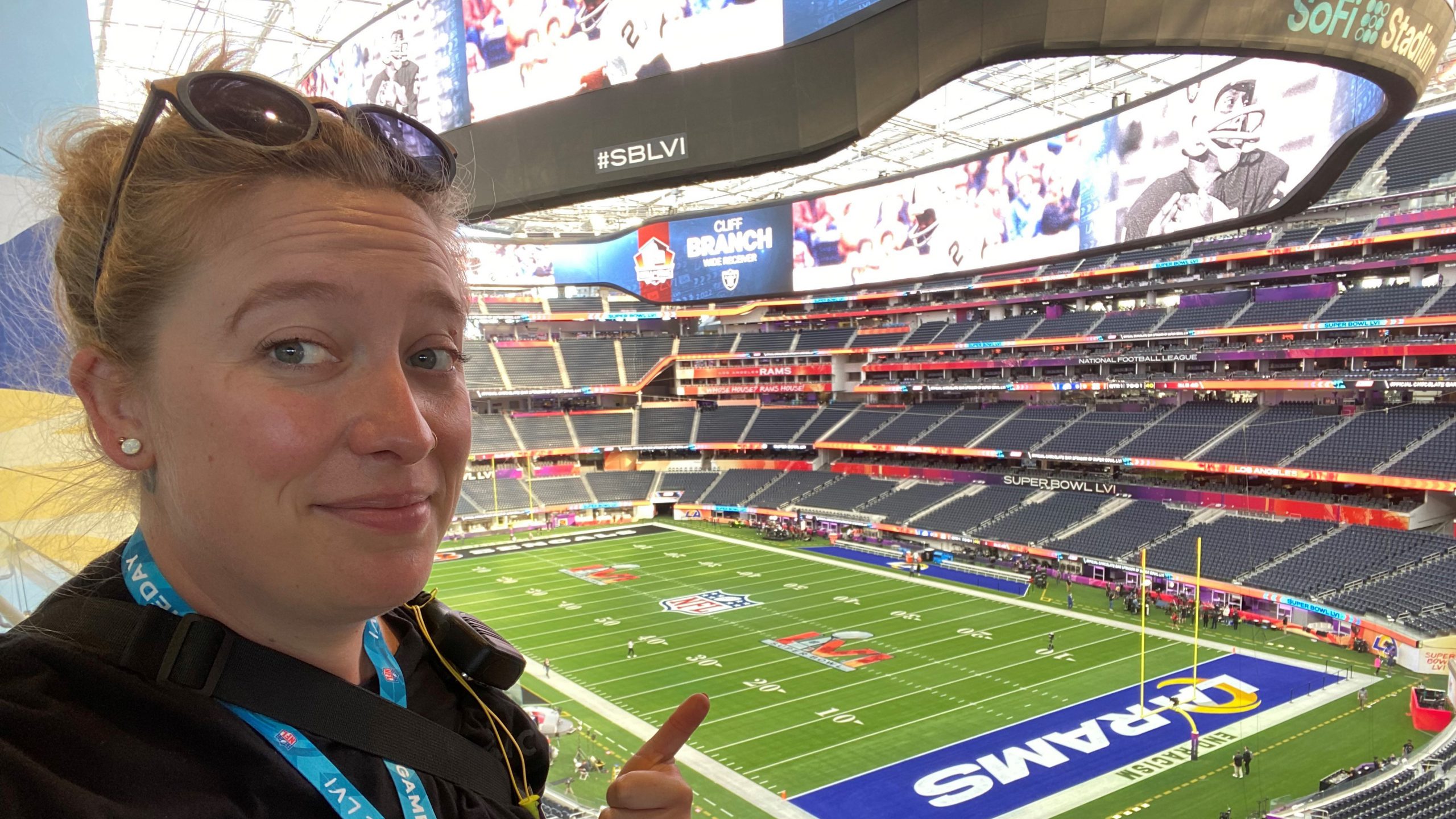 sofi stadium halftime show