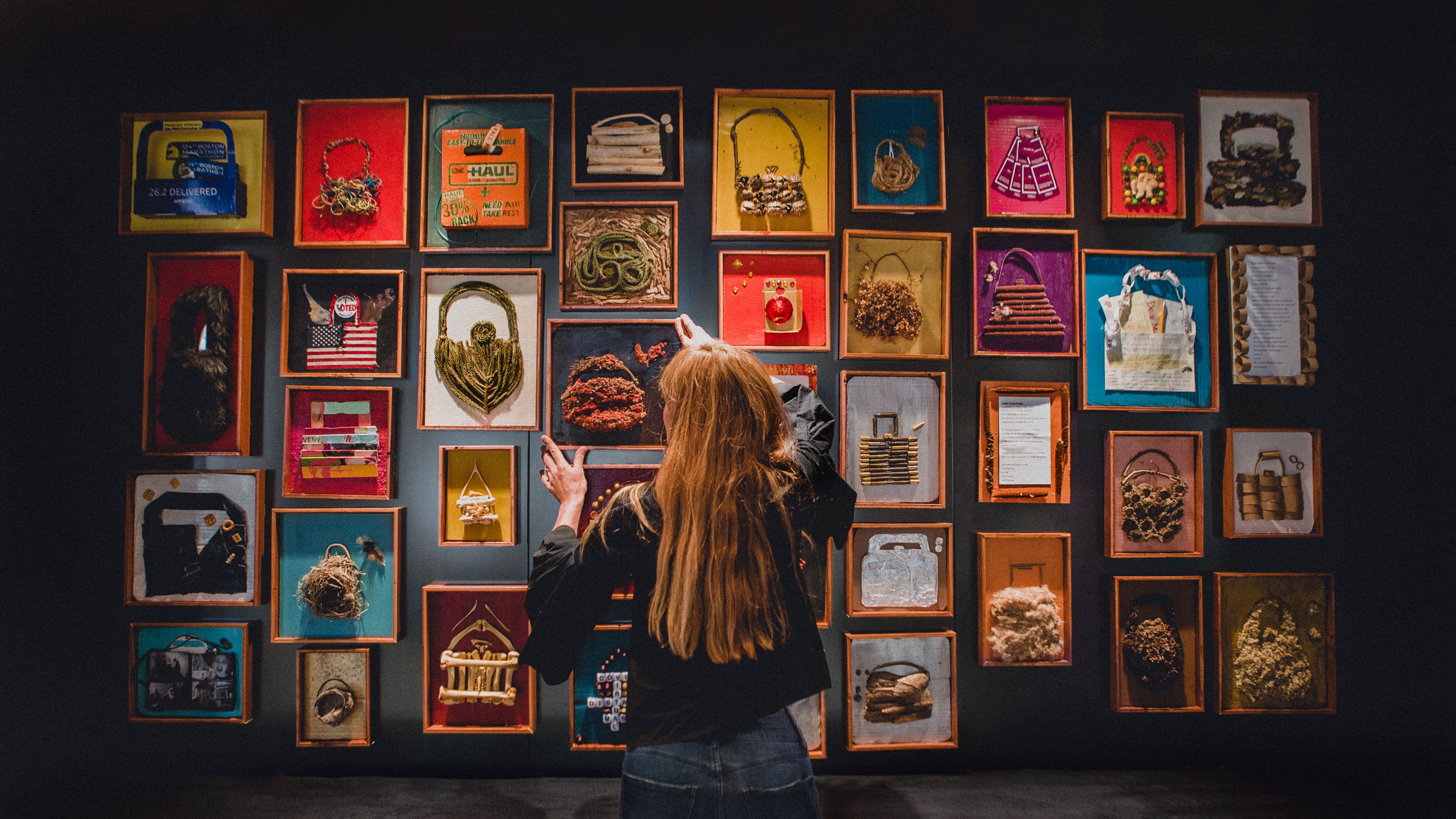 Reception to Spotlight Alumna’s COVID Purse Diary Exhibit