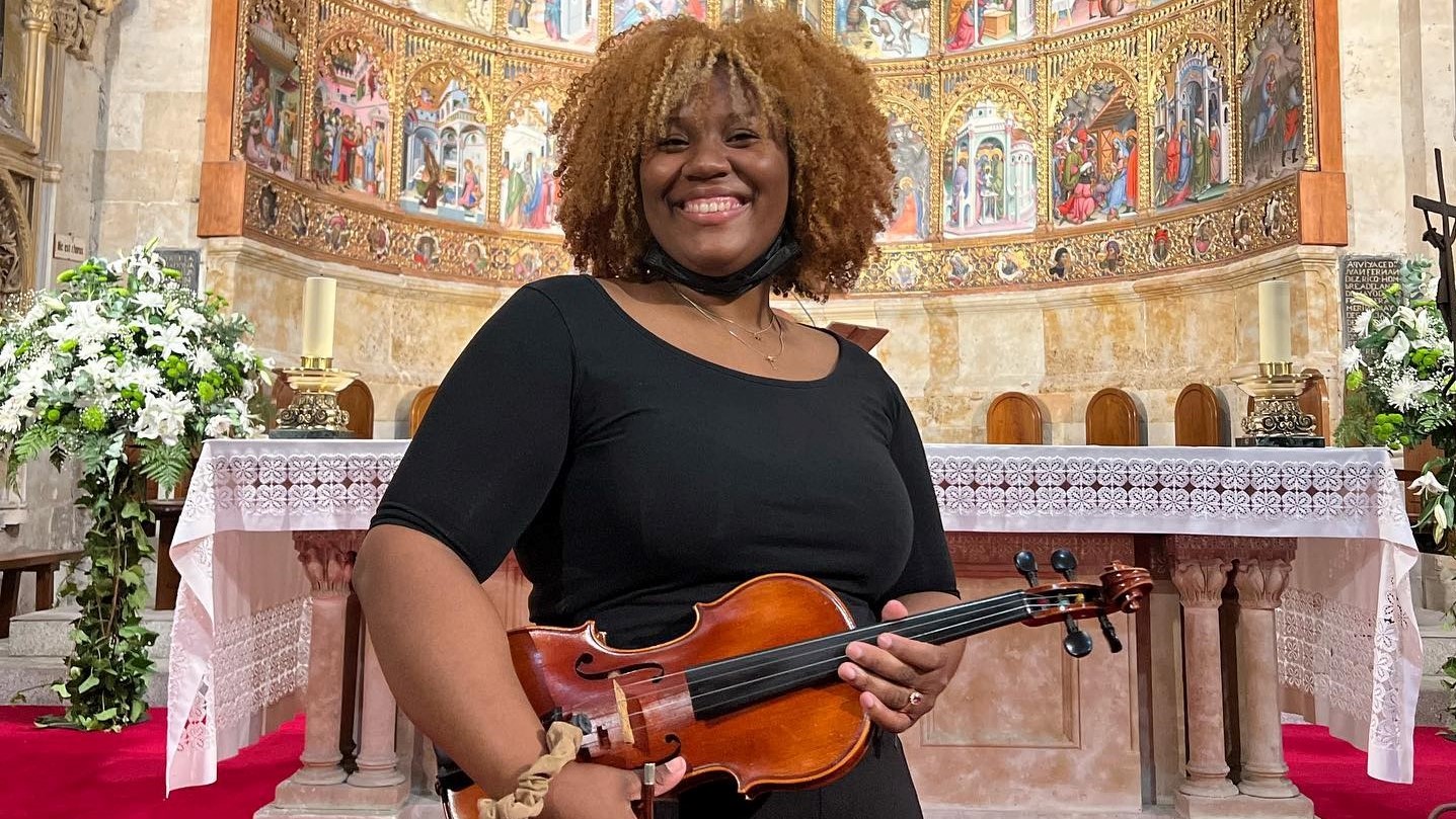 Classical Music, Liberal Arts Compose Alumna’s Noted Devotion