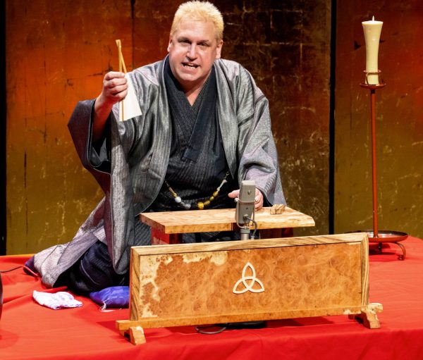 Rakugo Comedian and Storyteller Katsura Sunshine Performing