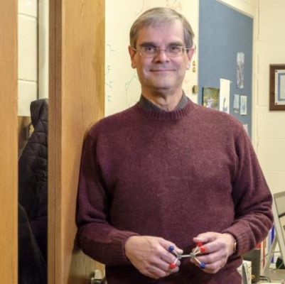 Chemistry Symposium Speaker Tom Smith